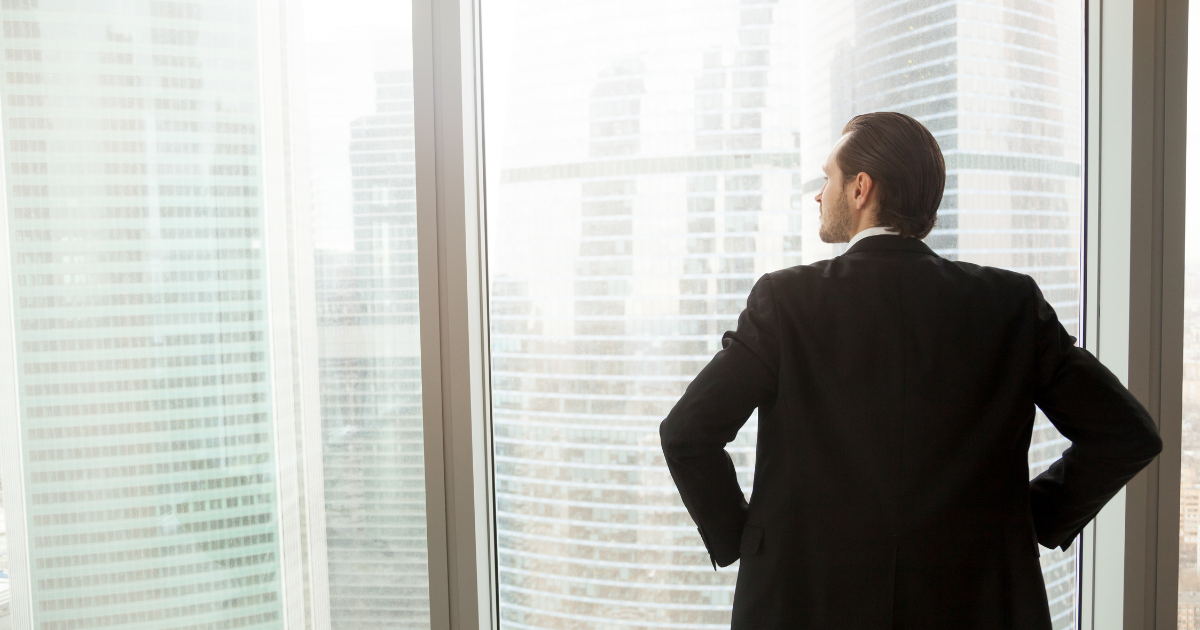 3 QUESTIONS INVESTORS ASK THEMSELVES WHEN EVALUATING A CEO