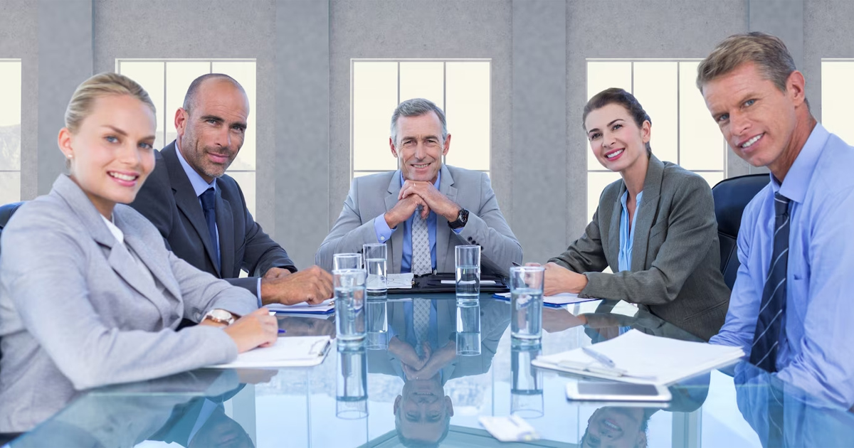 Board of Directors (BOD) là một nhóm các nhà lãnh đạo cấp cao cùng điều hành một doanh nghiệp