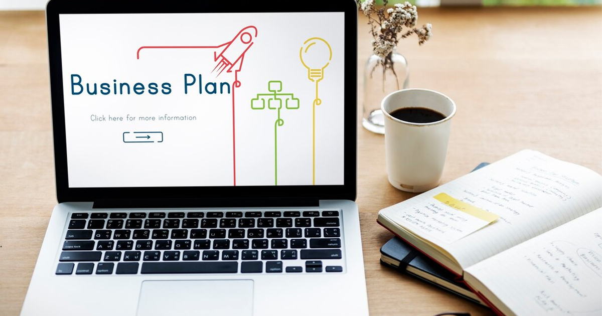 Kế hoạch kinh doanh là một tài liệu chi tiết mô tả các mục tiêu kinh doanh, chiến lược và cách thức triển khai để đạt được những mục tiêu đó.