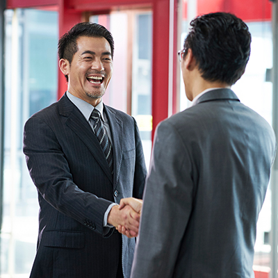 Các cấp lãnh đạo doanh nghiệp đang giữ vai trò định hướng và ra quyết định.