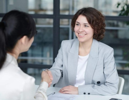 Những người có mong muốn nâng cao và hoàn thiện kỹ năng đàm phán, thương lượng quan trọng này trong công việc lẫn cuộc sống