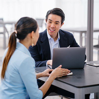 Đội ngũ Marketing và Sales ở mọi cấp độ tại các doanh nghiệp