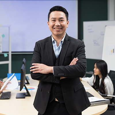 Quản lý cấp trung và Trưởng/Phó bộ phận